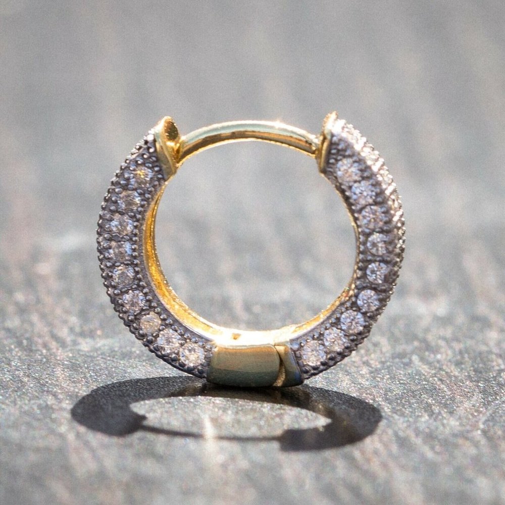 Mens Fully Ice Out 14K Gold Hoop Earrings - Picture 13 of 16